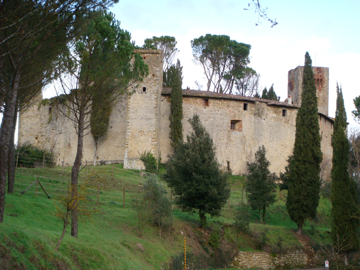 Castello di Reschio, the medieval castle estate above Lake Trasimeno that holds the Bathhouse
