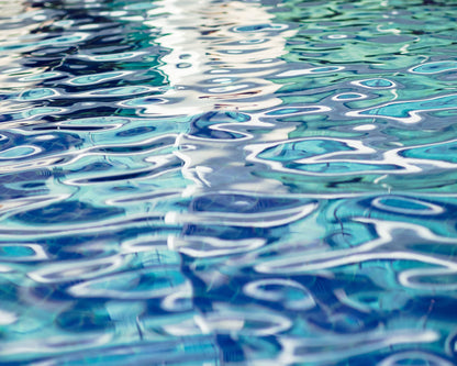 Rippling turquoise pool water at Spa La Mer, Airelles Courchevel.